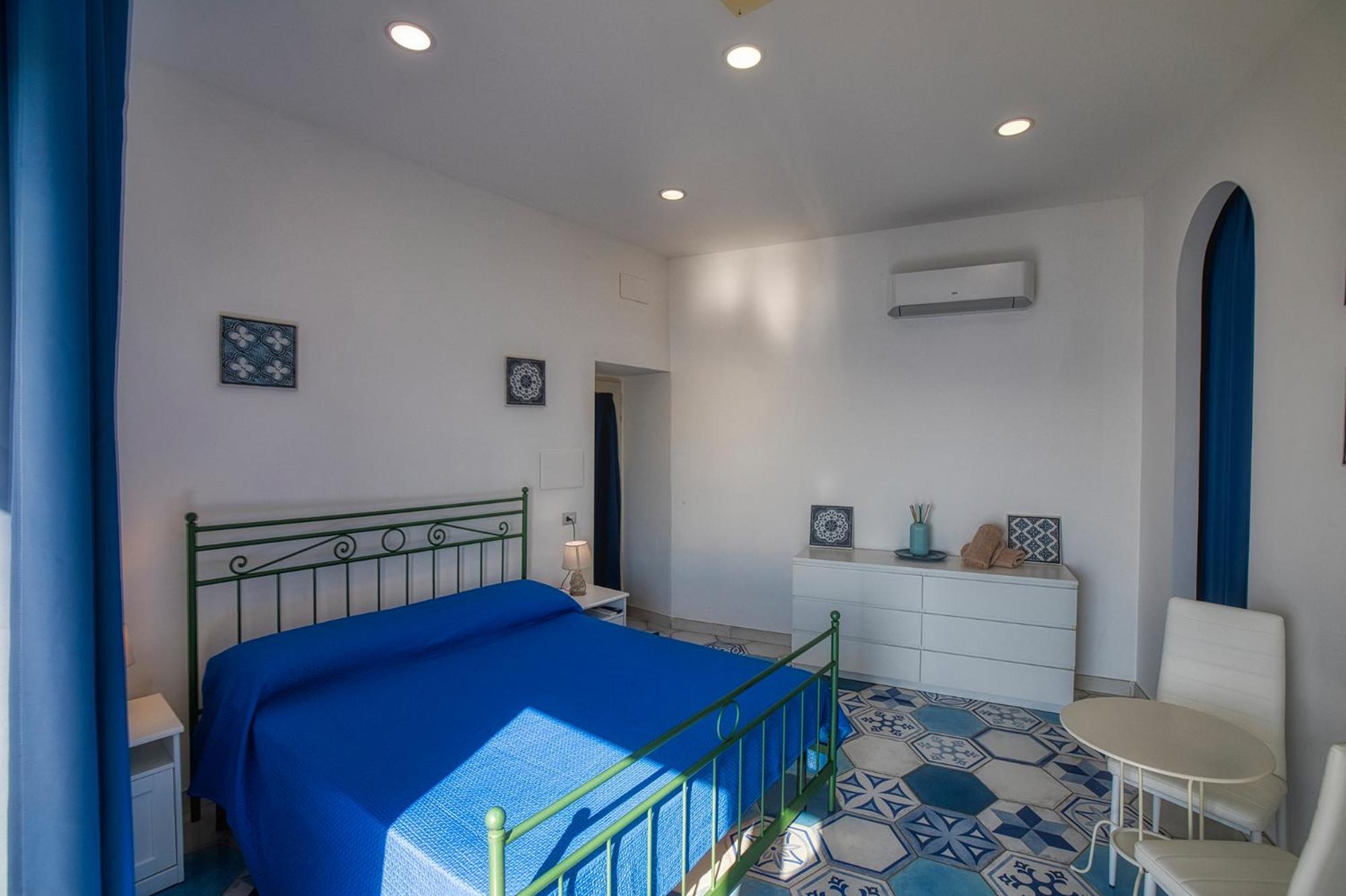 Tenuta La Picola Furore Rom bilde